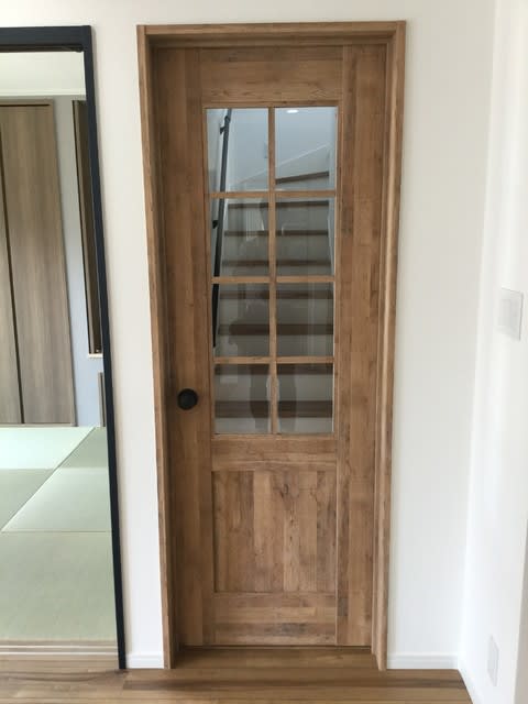 クラフトレーベル