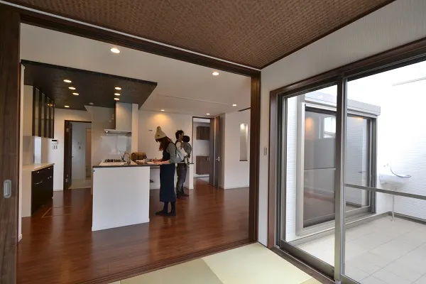 奈村工務店