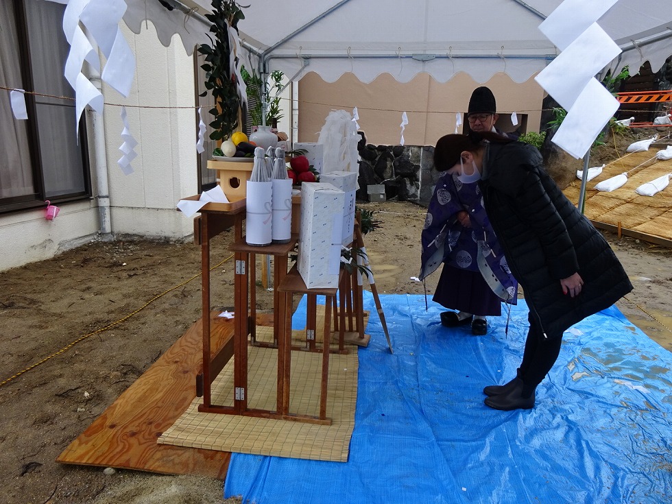 玉串奉天　建て替え