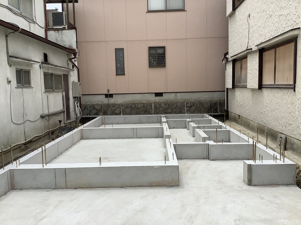 八幡市建て替え　枚方市建て替え　八幡市