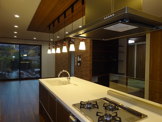 八幡見学会構造