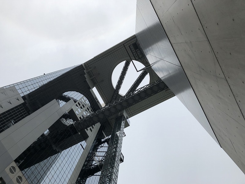 梅田スカイビル