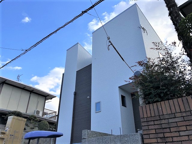 奈村工務店