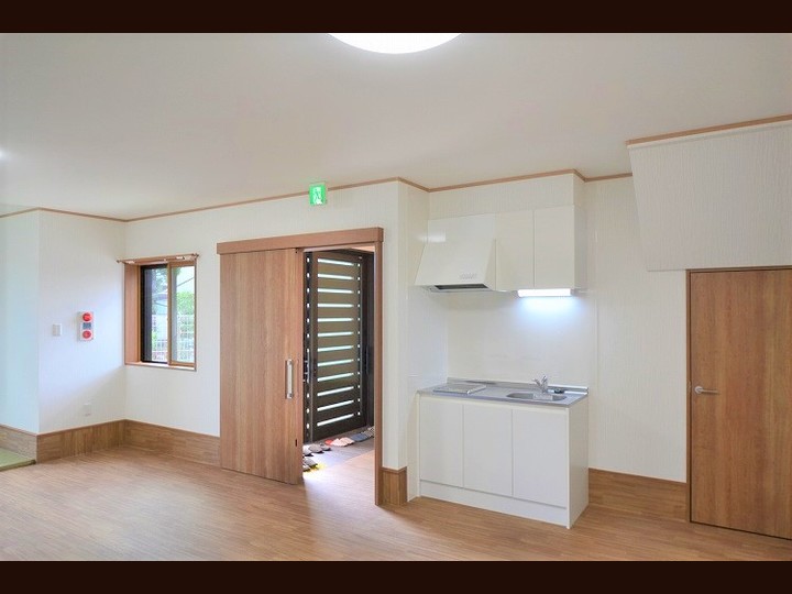 １階　集会室　１８帖