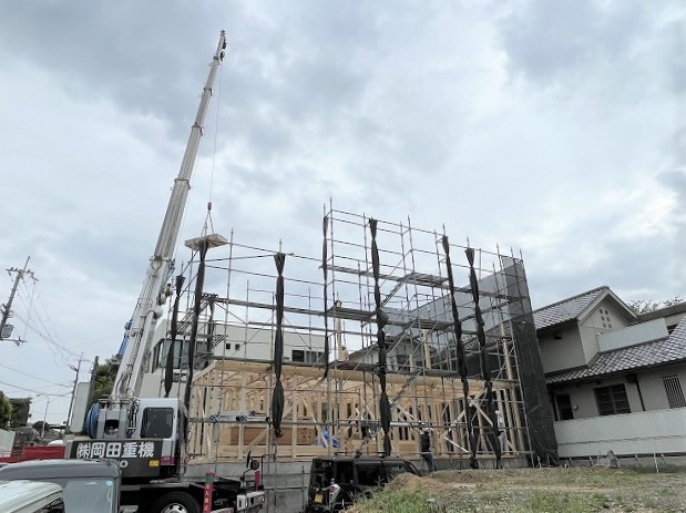 レジアス男山松里 織田様邸棟上げ工事