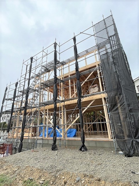 レジアス男山松里 織田様邸棟上げ工事