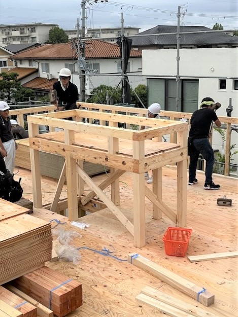 レジアス男山松里 織田様邸棟上げ工事