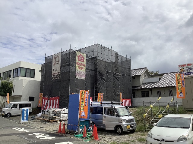 八幡見学会構造