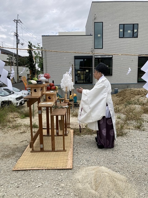 八幡見学会構造