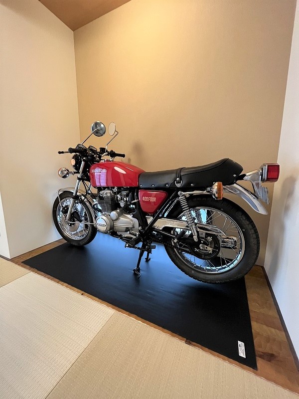 CB400FOUR
