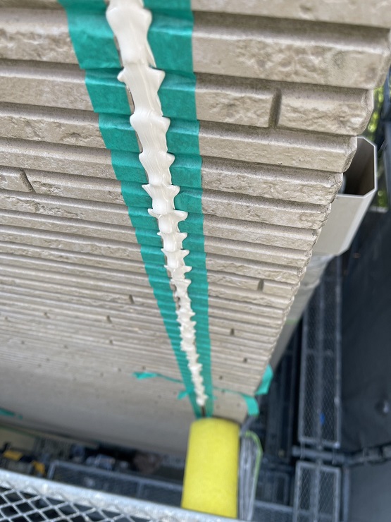 コーキング打ち込み