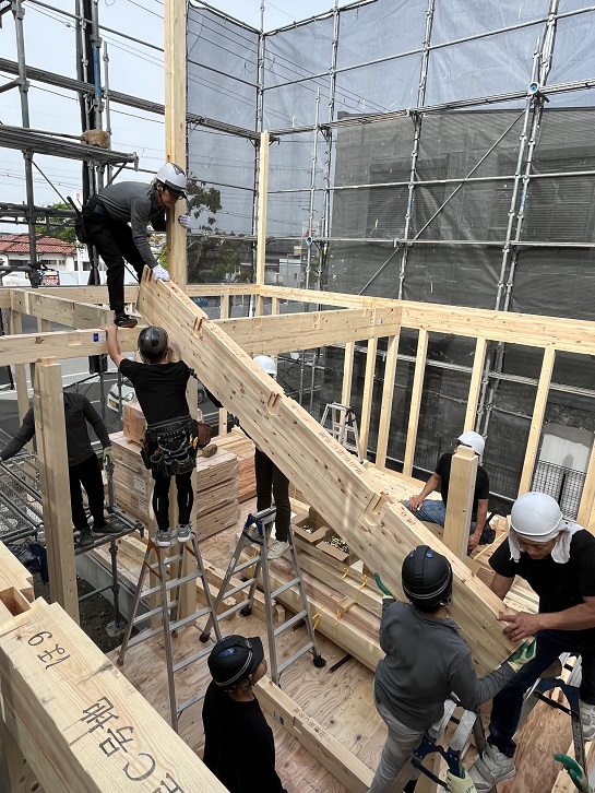 男山松里Ｍ様邸棟上げ5