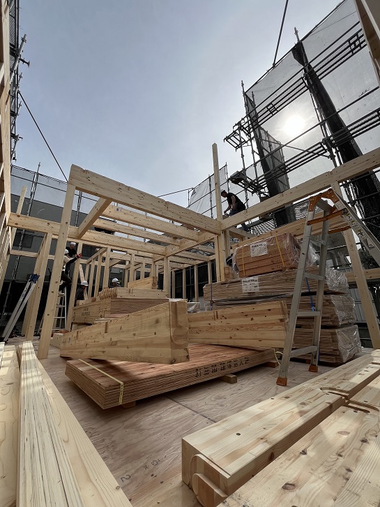 男山松里Ｍ様邸棟上げ7