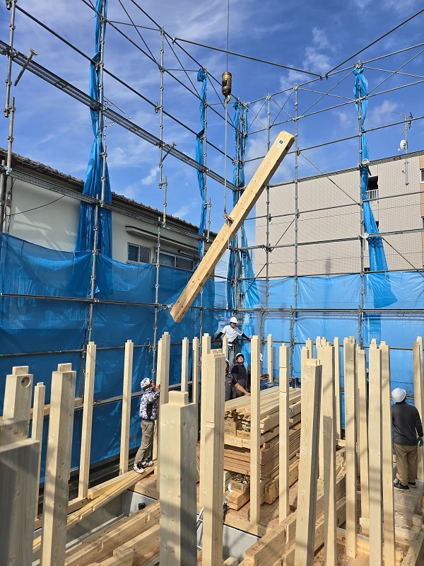 S様邸の棟上げ工事2