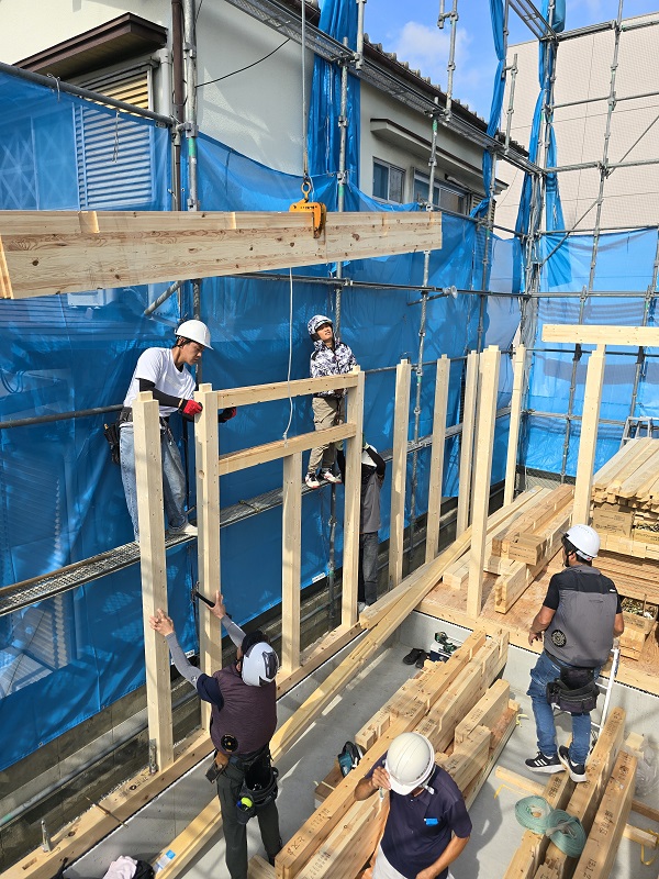 S様邸の棟上げ工事3