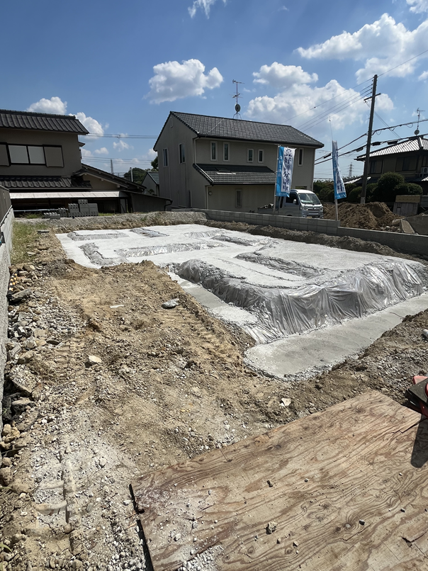 寝屋川市八幡台2