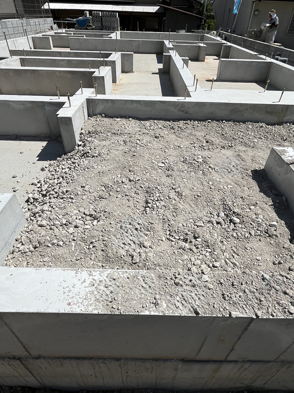 寝屋川市八幡台5