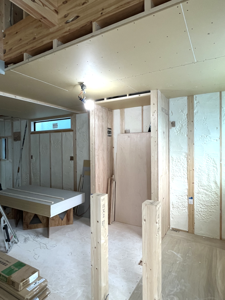 寝屋川市八幡台2