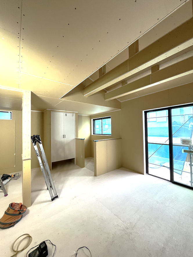 寝屋川市八幡台4