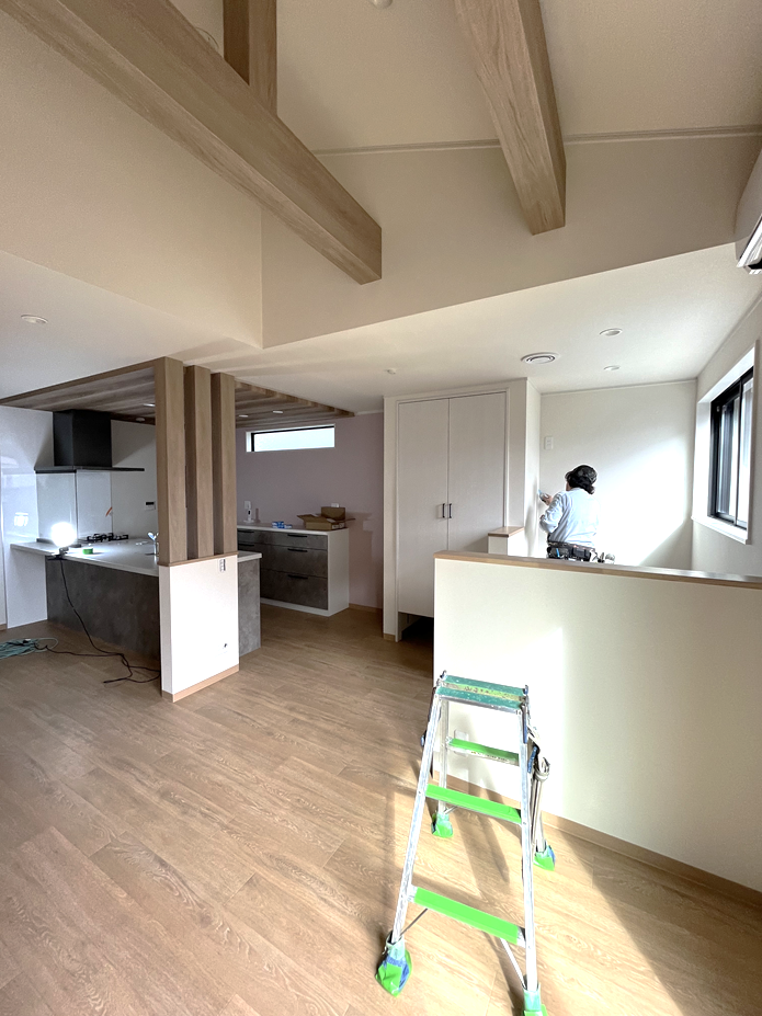 寝屋川市八幡台2