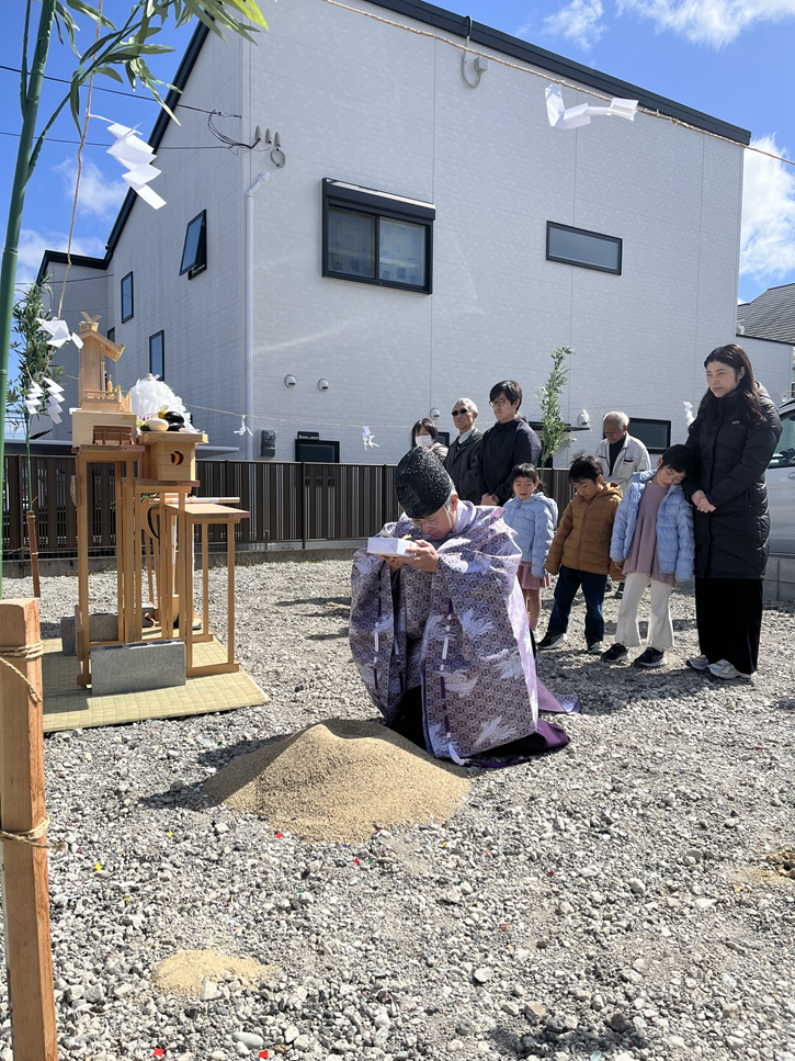 中路様地鎮祭1