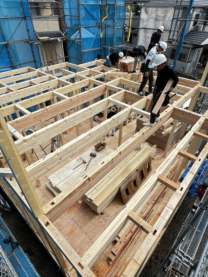 枚方市注文住宅F様邸の棟上げ工事5