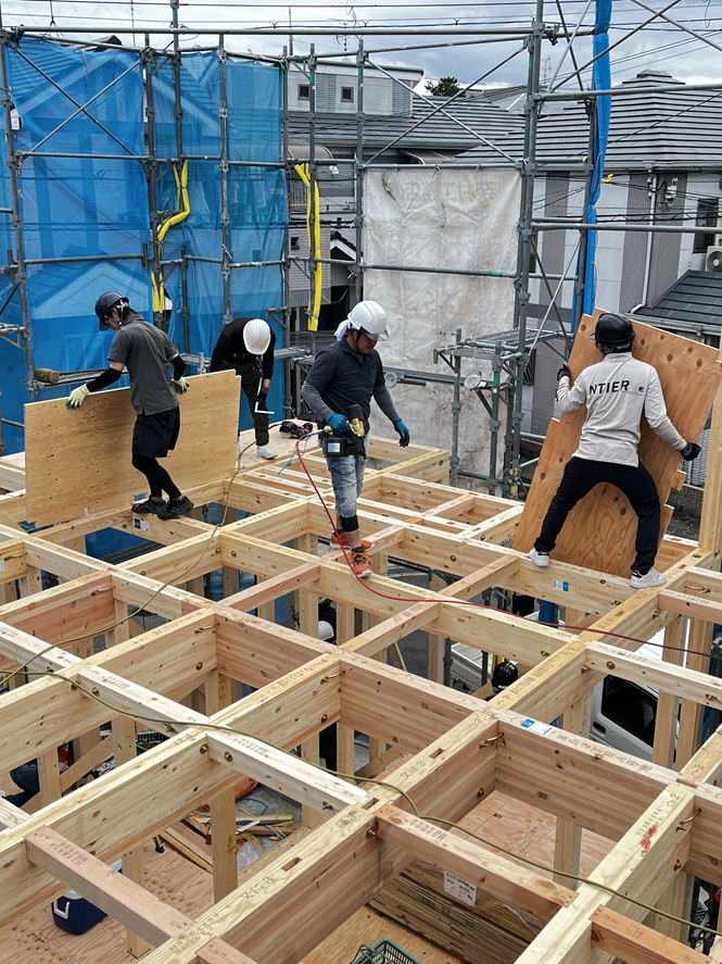 枚方市注文住宅F様邸の棟上げ工事8
