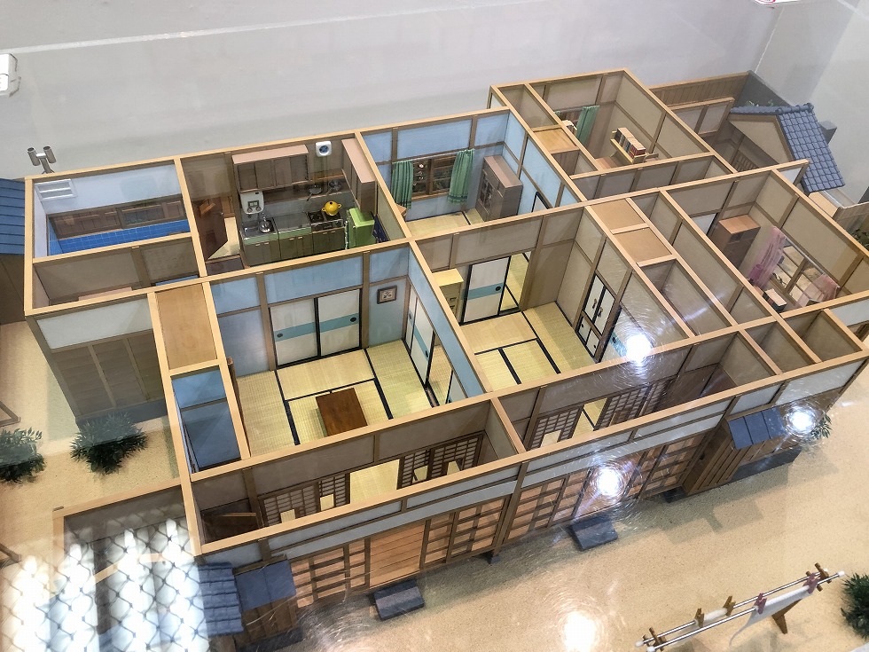 奈村工務店　サザエさん展