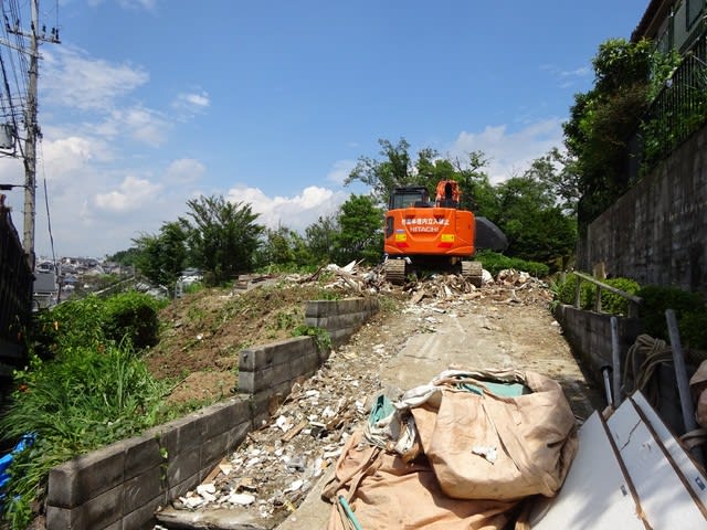 日生長尾台住宅自治会館