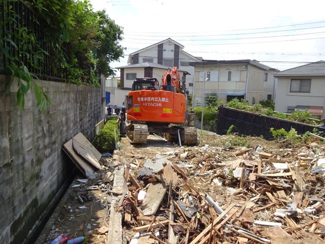 日生長尾台住宅自治会館