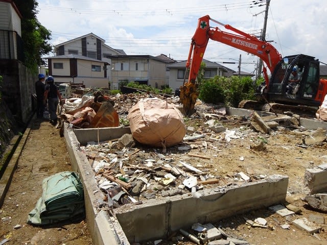 日生長尾台住宅自治会館