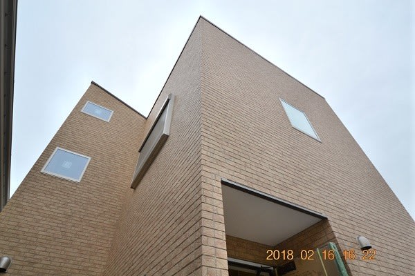 自由設計　奈村工務店