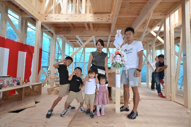 奈村工務店　上棟式