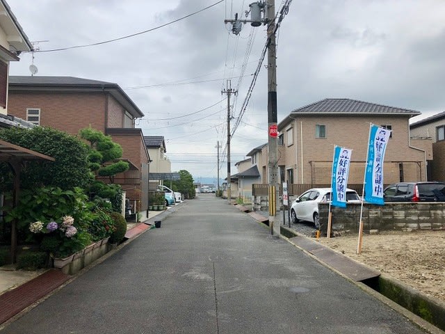 八幡市八幡柿木垣内