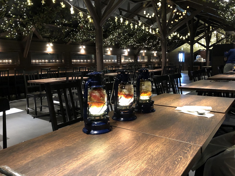 パフェ専門店ＬＡＭＰ