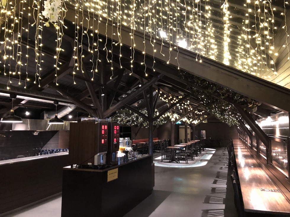 パフェ専門店ＬＡＭＰ