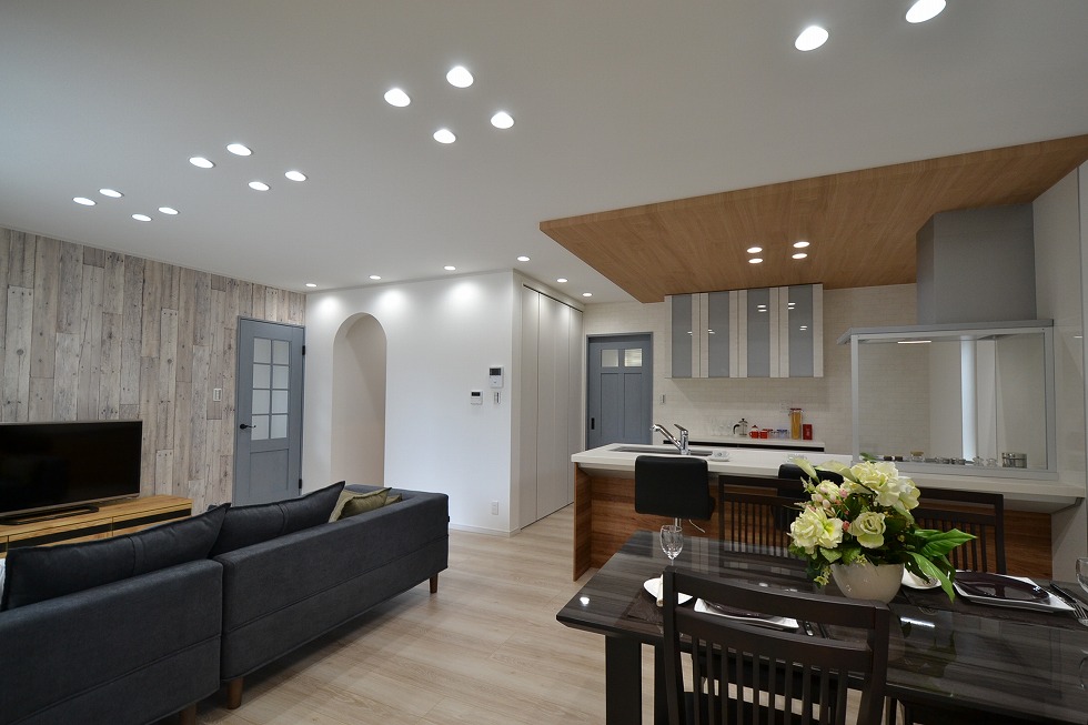 山之上５丁目　ＬＤＫ